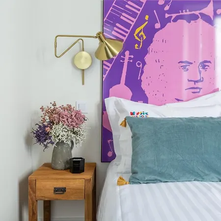 Bairro Alto Music Guest house Lisbon