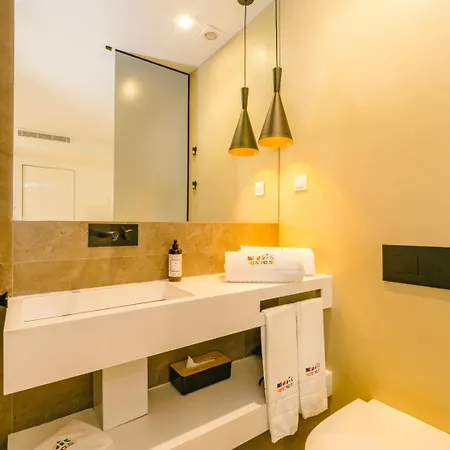 Bairro Alto Music Guest house Lisbon