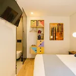 Bairro Alto Music Πανσιόν 3*